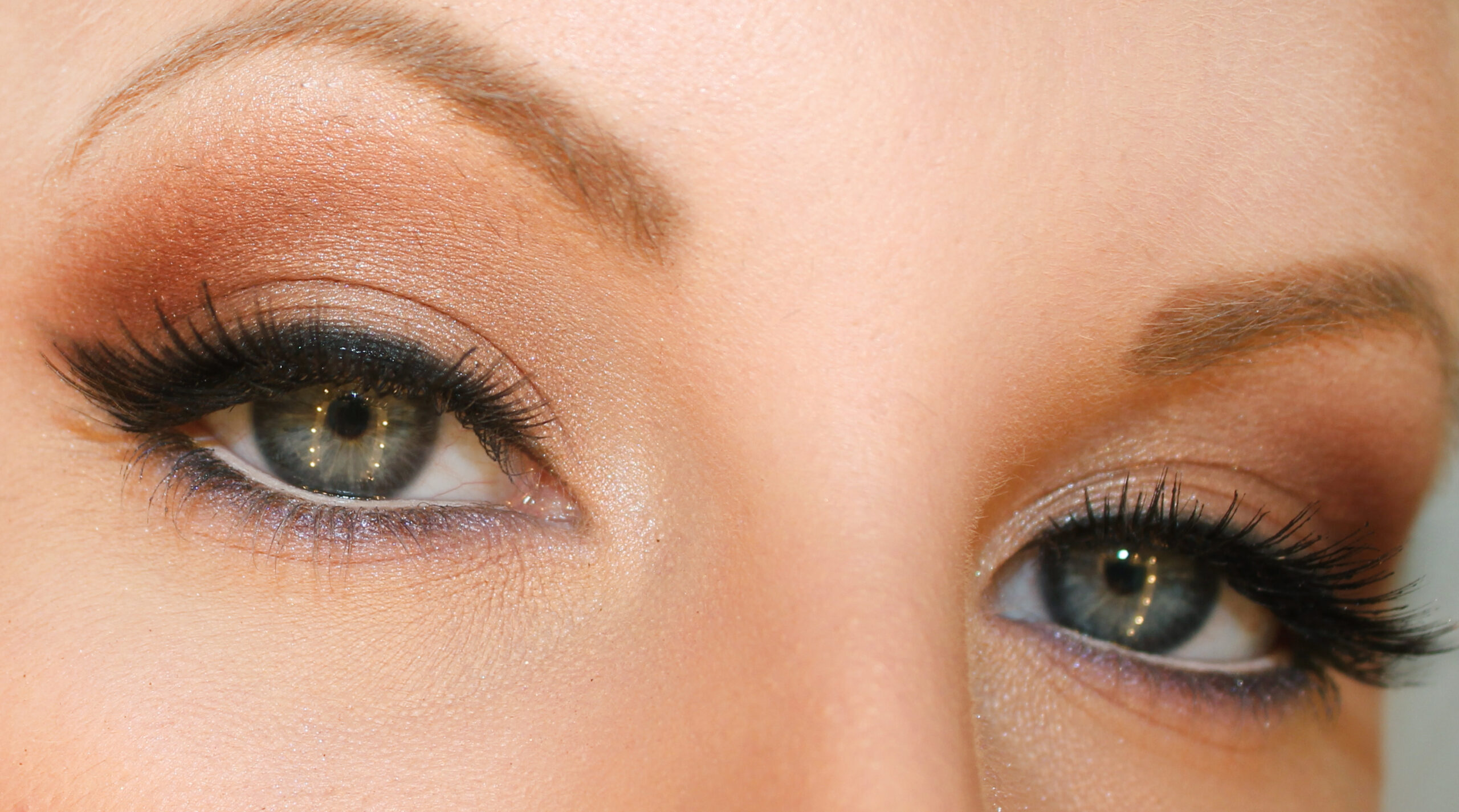 Natural with a click of color