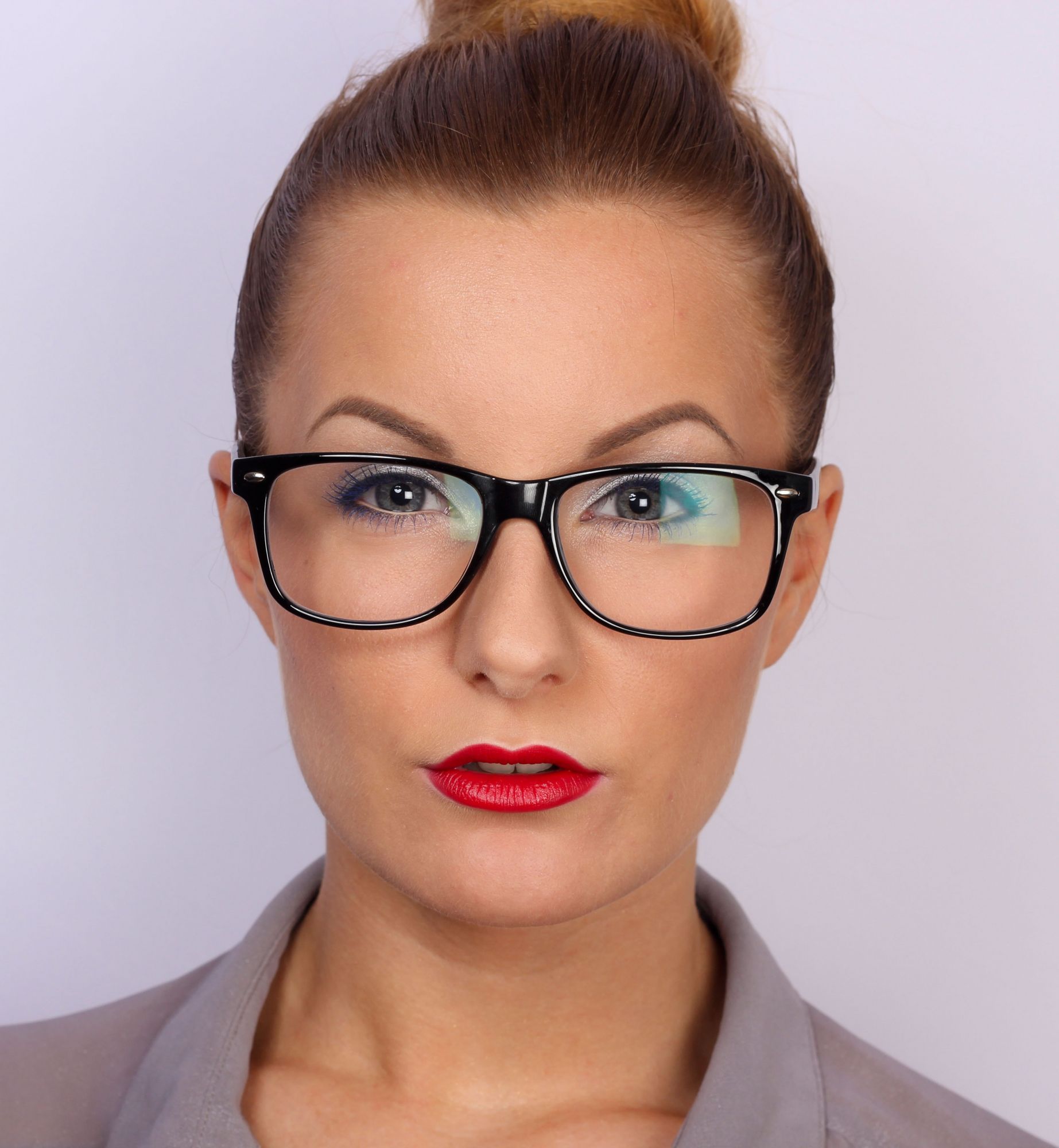 Silver make-up for glasses