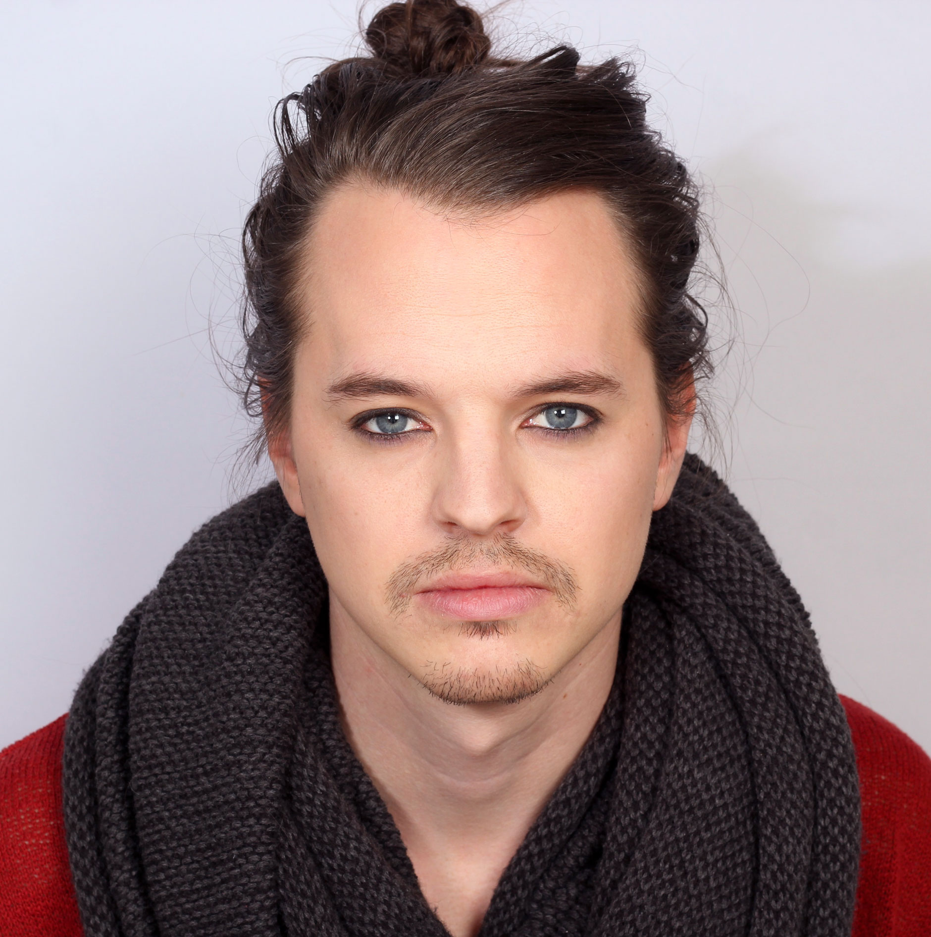 Maquillaje natural en chicos y hombres